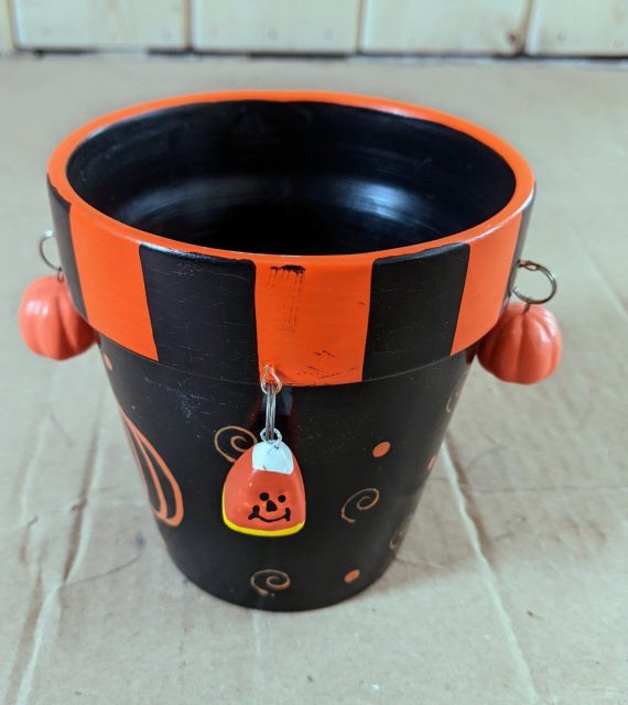 halloween-plant-pot