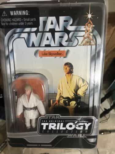 NEW Star Wars Original Trilogy Collection Tatooine Luke Skywalker Figure w/Case