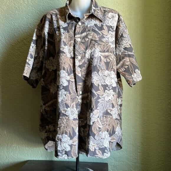 St. John’s Bay Brown Hawaiian Print Shirt Size XL