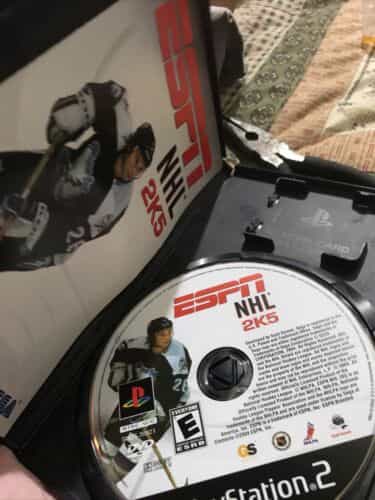 espn-nhl-2k5-sony-playstation-2-2004-european-version
