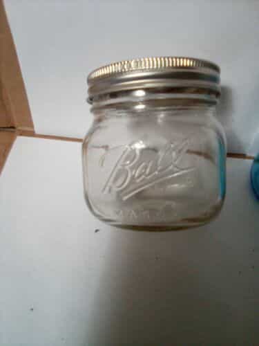 lot-of-4-vintage-ball-mason-jars