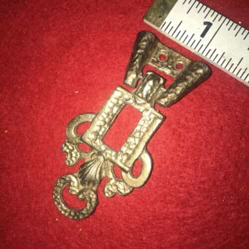 lot-of-7-vintage-brass-drawer-pulls