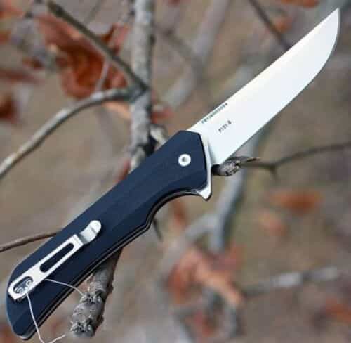 ruike-hussar-14c28n-plain-blade-black-g-10-handle-pocket-clip-p121b