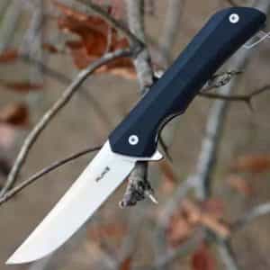 Ruike Hussar, 14C28N Plain Blade, Black G-10 Handle + Pocket Clip #P121B