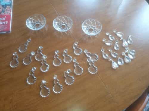 3-bobeche-17-lg-crystal-prisms-13-sm-prisms