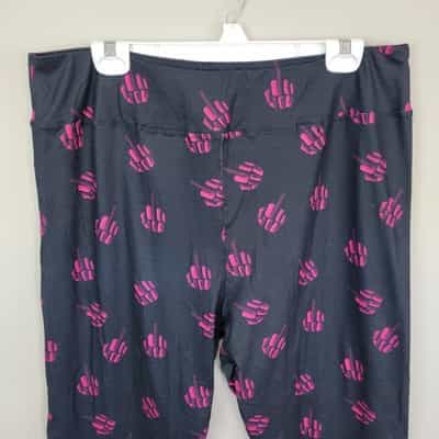 dren-designs-offensive-gesture-poly-spandex-ankle-leggings-extended-plus-size