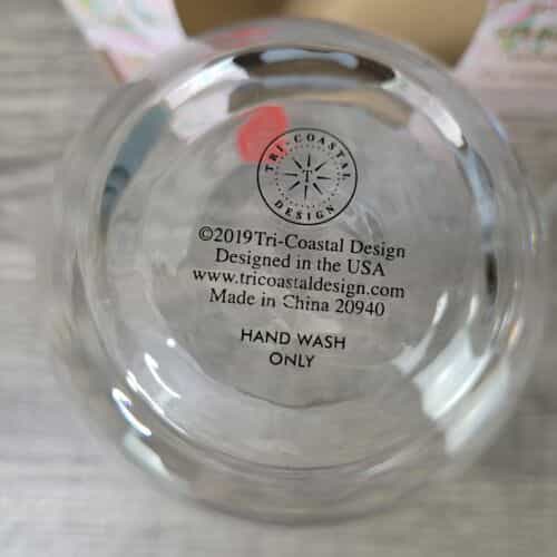 tri-coastal-designs-2019-mr-and-mrs-stemless-wine-glass-set