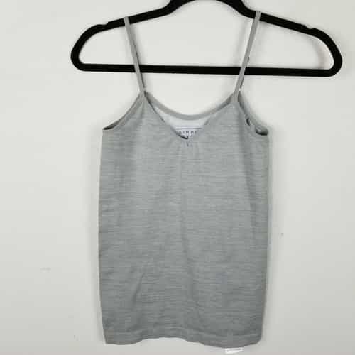 kos-usa-capri-leggings-with-simply-styled-gray-tank