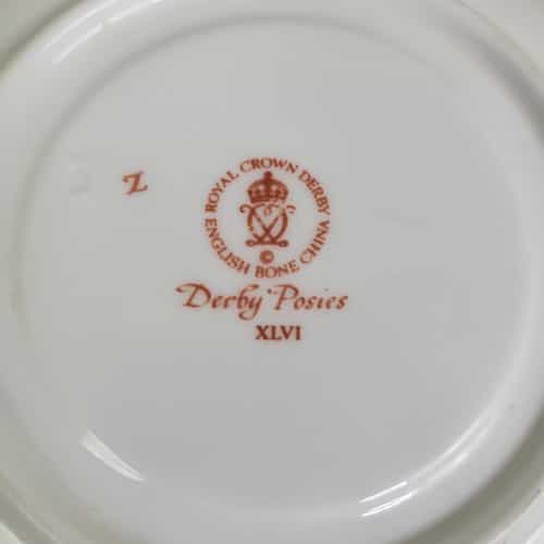 royal-crown-bone-china-derby-poisies-saucer