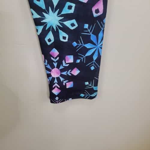 jaam-pastel-oversized-snowflake-print-polyester-spandex-ankle-leggings-one-size