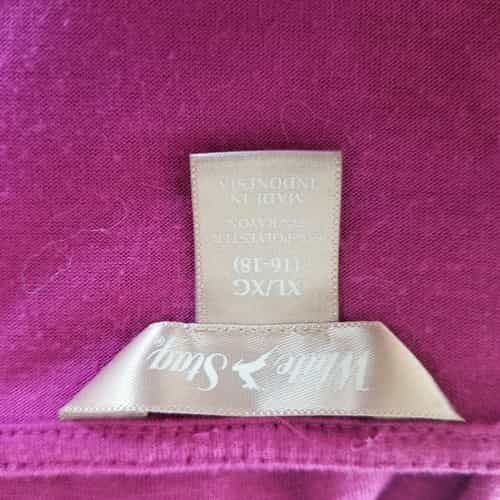 white-stag-single-pocket-3-4-sleeve-pullover-top