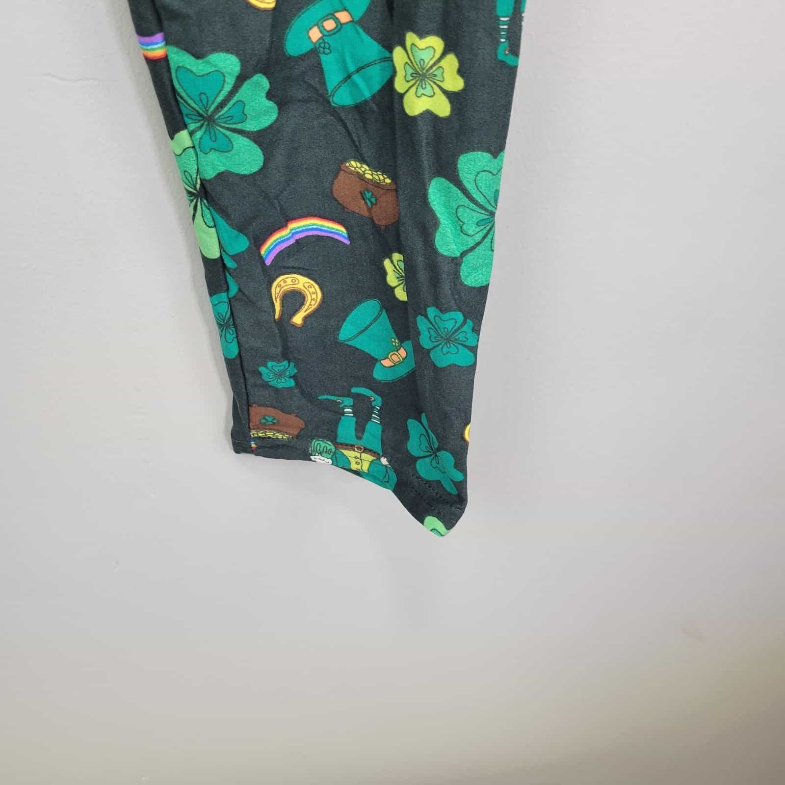 luck-of-the-irish-st-patricks-day-poly-spandex-ankle-leggings-extended-plus