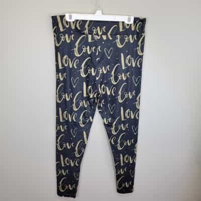 dren-designs-black-and-gold-love-poly-spandex-ankle-leggings-curvy-plus-size