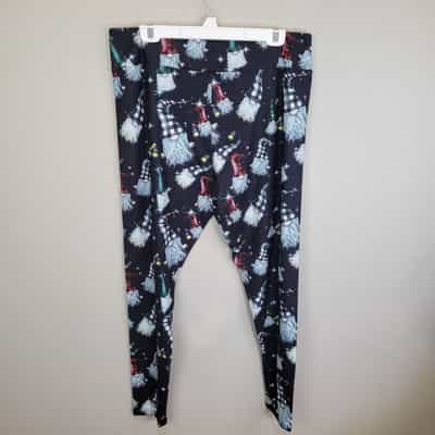 Dren Designs Buffalo Plaid Gnomes Poly Spandex Ankle Leggings Extended PS