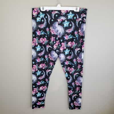 dren-designs-moon-and-stars-polyester-spandex-ankle-leggings-extended-plus-size