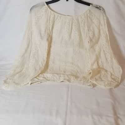 nine-1-eight-cream-colored-lace-blouse