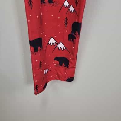 snow-capped-mountains-and-bears-on-red-ankle-leggings-extra-tall-and-curvy