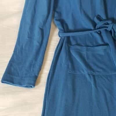 cornflower-blue-double-pocket-bathrobe