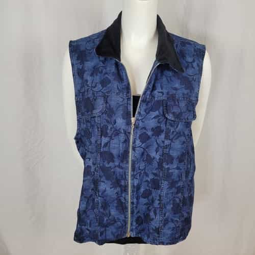 Capacity Blue Denim Floral Print Skirt and Vest Set Size 1X