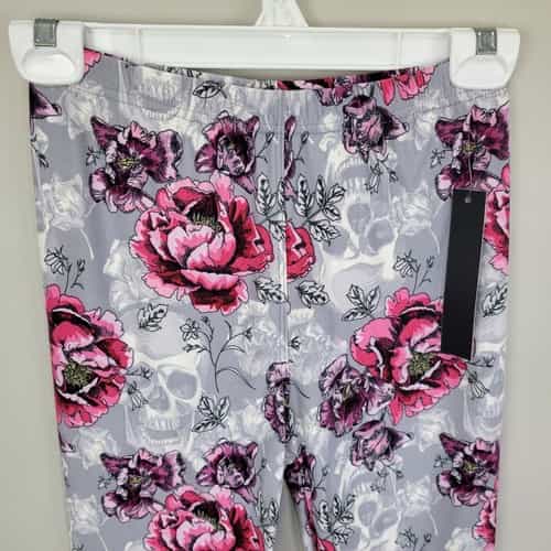 new-mix-skulls-pink-flowers-polyester-spandex-ankle-leggings-one-size-fits-all