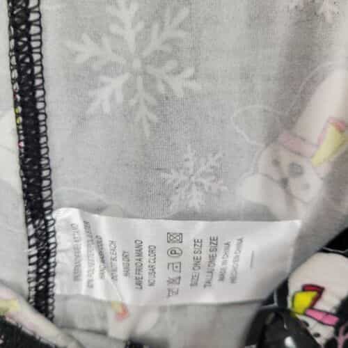 penguins-and-snowflakes-polyester-spandex-black-ankle-leggings-one-size-fits-all