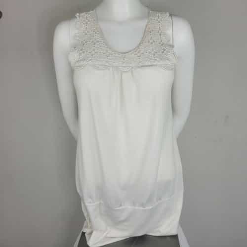 A’gaci Sleeveless Ivory Colored Crochet Bust Tunic