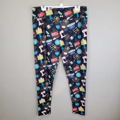 Dren Designs Birthday Cake Polyester Spandex Ankle Leggings Extended Plus Size