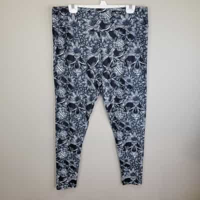 Dren Designs Skulls And Flowers Poly Spandex Ankle Leggings Extended Plus Size