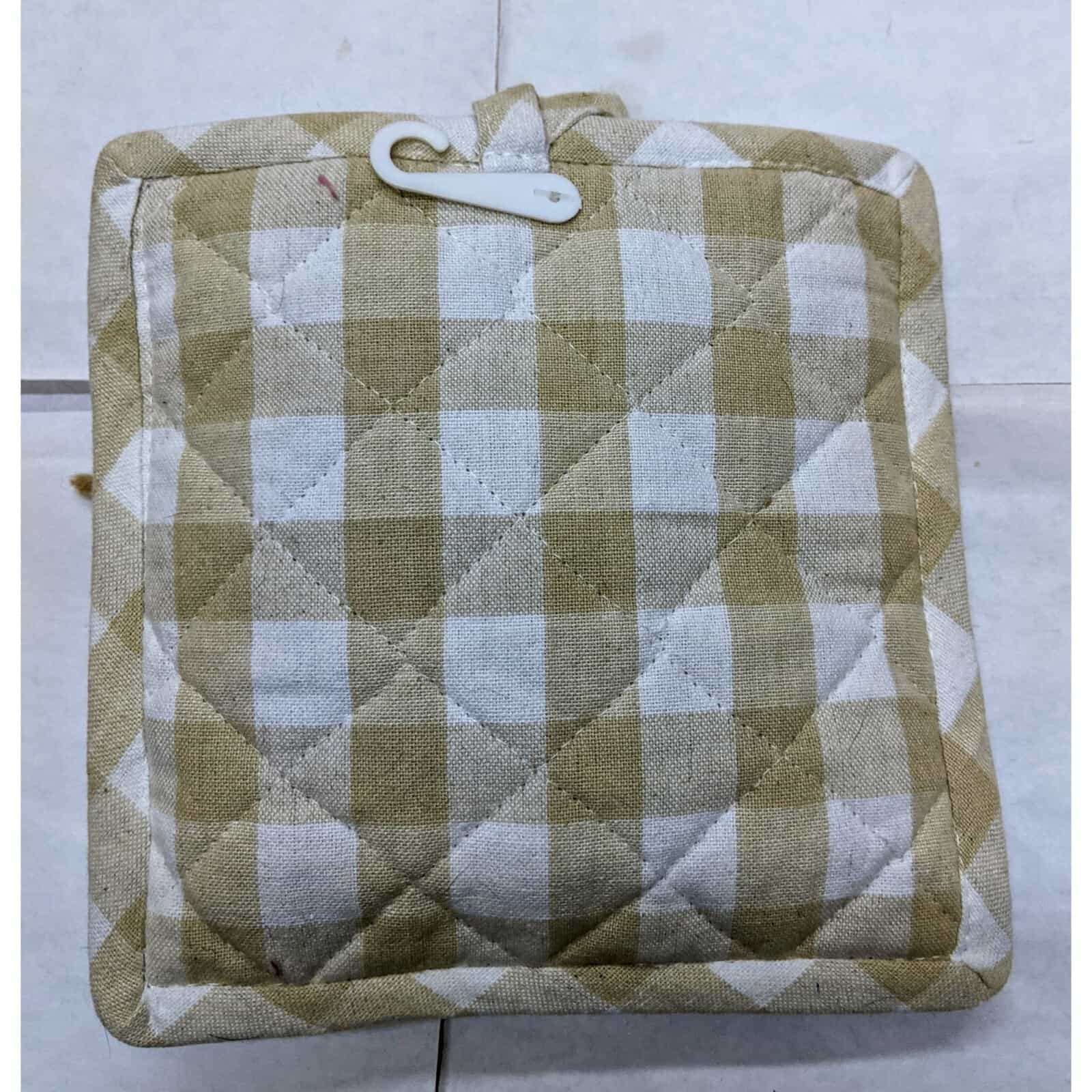 mabelle-farm-home-collection-pot-holder-kitchen-towel-chicken-cookie-cutter