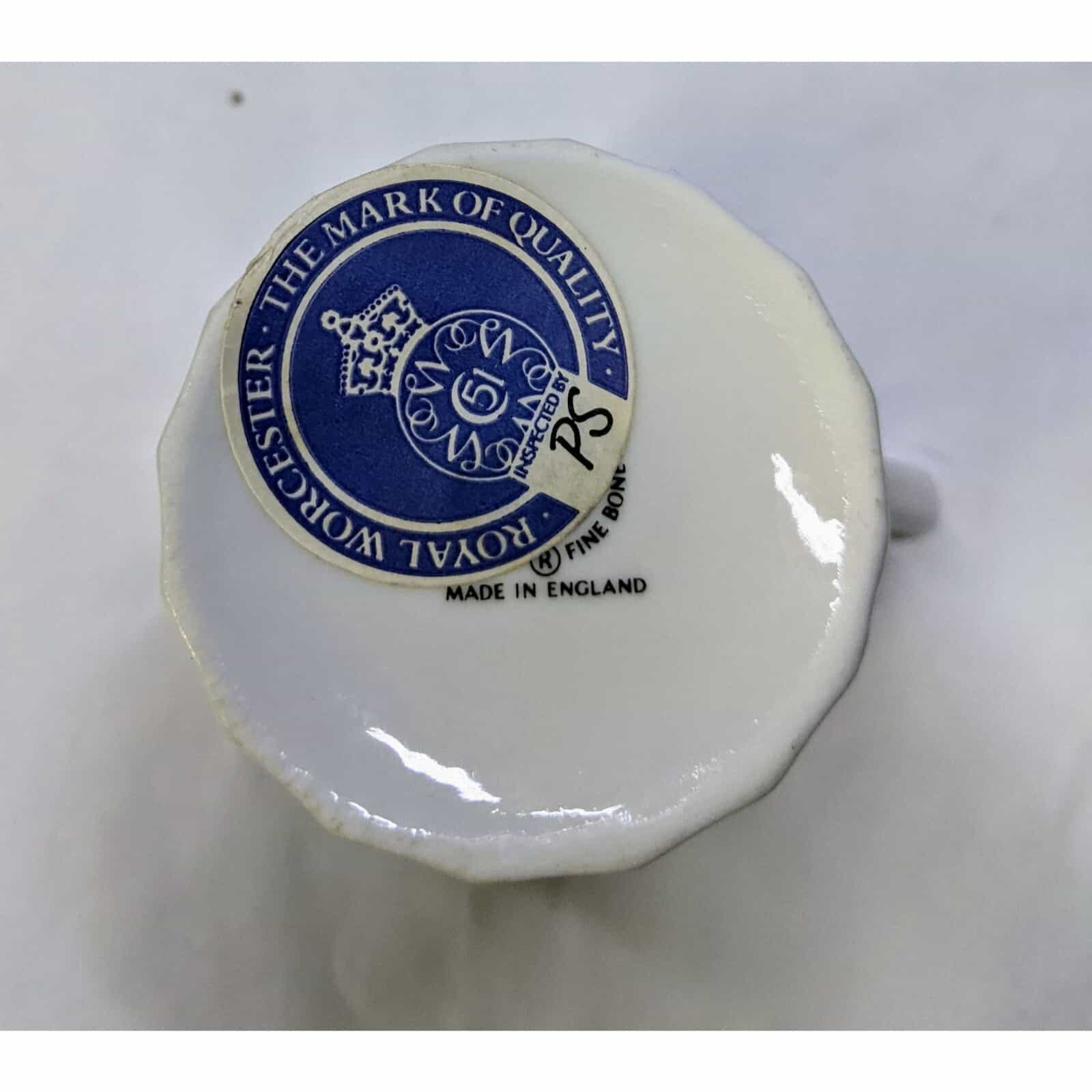 the-worcester-hop-by-royal-worcester-cup-saucer-set