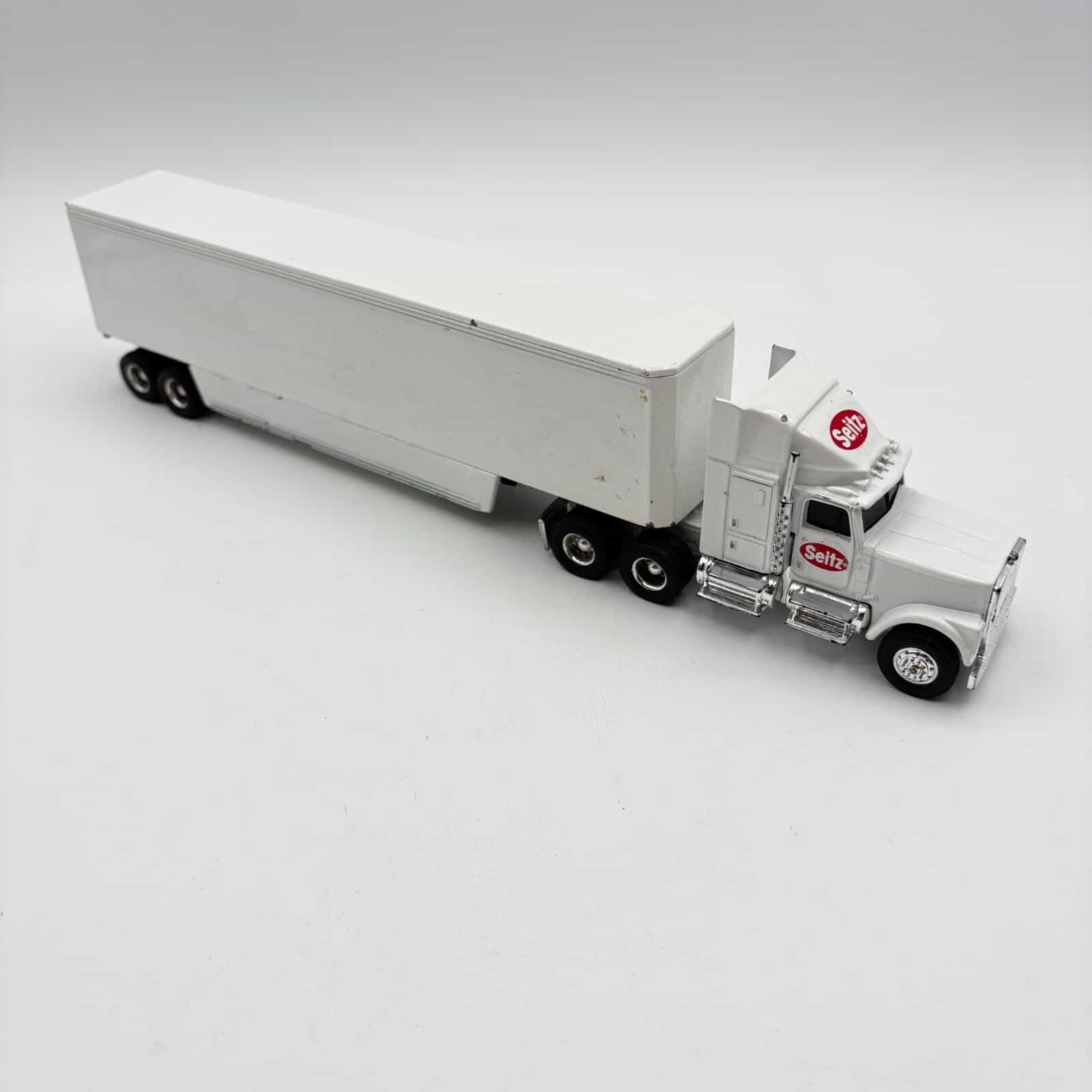 Ertl Seitz Racing Team White & Red Tractor Trailer Die Cast  See Description