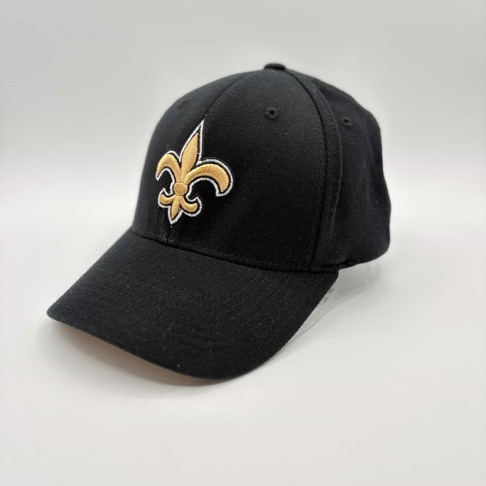 EUC NFL Team Apparel N.O. Saints Black Stretch Cap