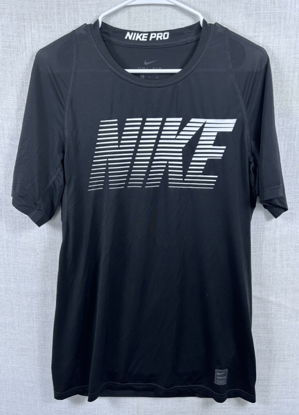 EUC Nike Men’s Dri-Fit PRO Short Sleeve Black Shirt Size Small