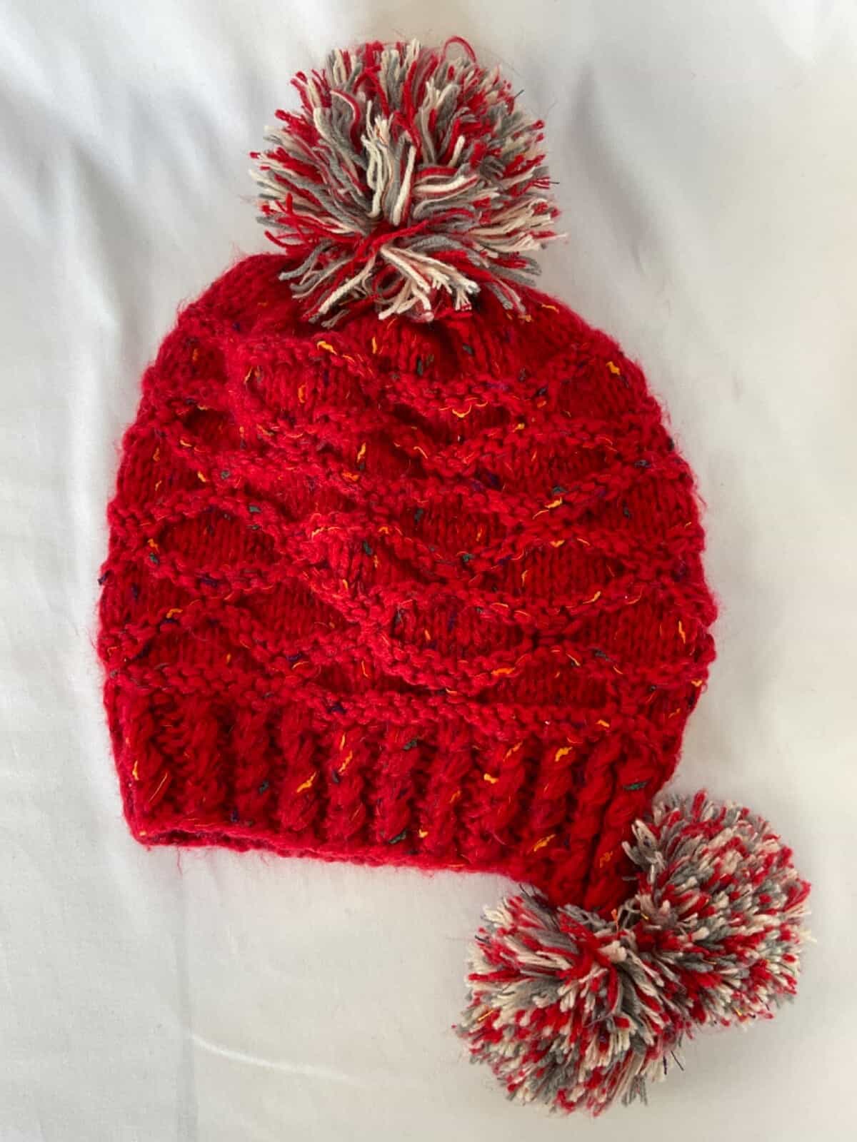 EUC Women's Red Winter Ski Beanie Hat with Pom Pom Fleece Lined