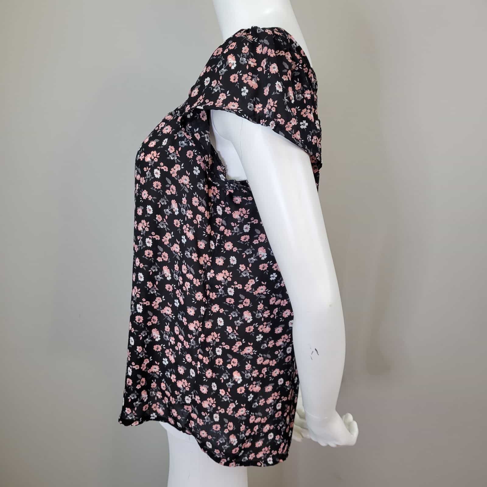 no-boundaries-floral-print-faux-button-up-top-short-sleeve-casual-juniors-size-l