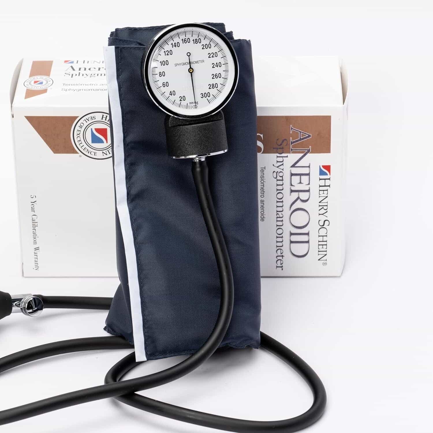 New Henry Schein Aneroid Sphygmomanometer Blood Pressure Cuff Monitor