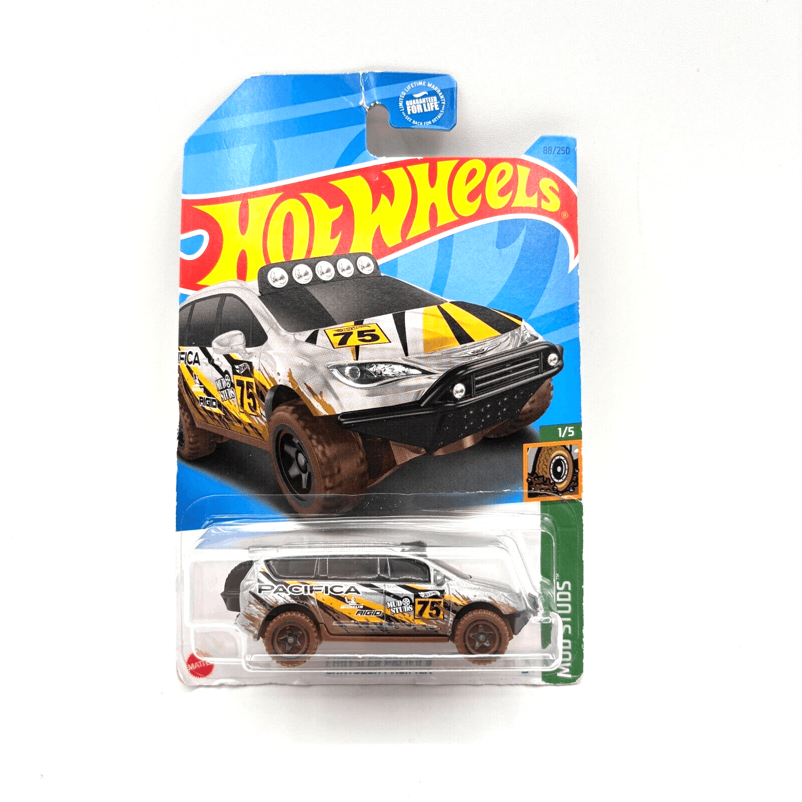 New Sealed 2021 Hot Wheels Chrysler Pacifica Mud Studs 1/5