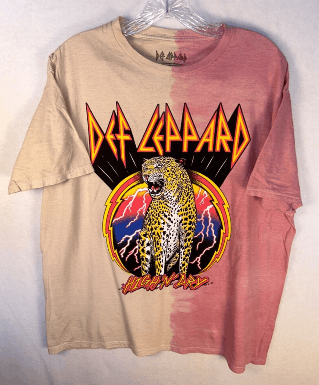 NWOT Def Leppard Yellow/Pink Tie Dye Band Short Sleeve T Shirt Size Large
