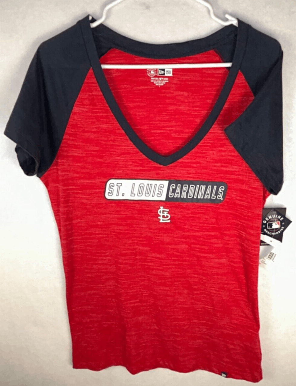 NWT New Era Genuine Merchandise St. Louis Cardinals T-Shirt Women's V-Neck L