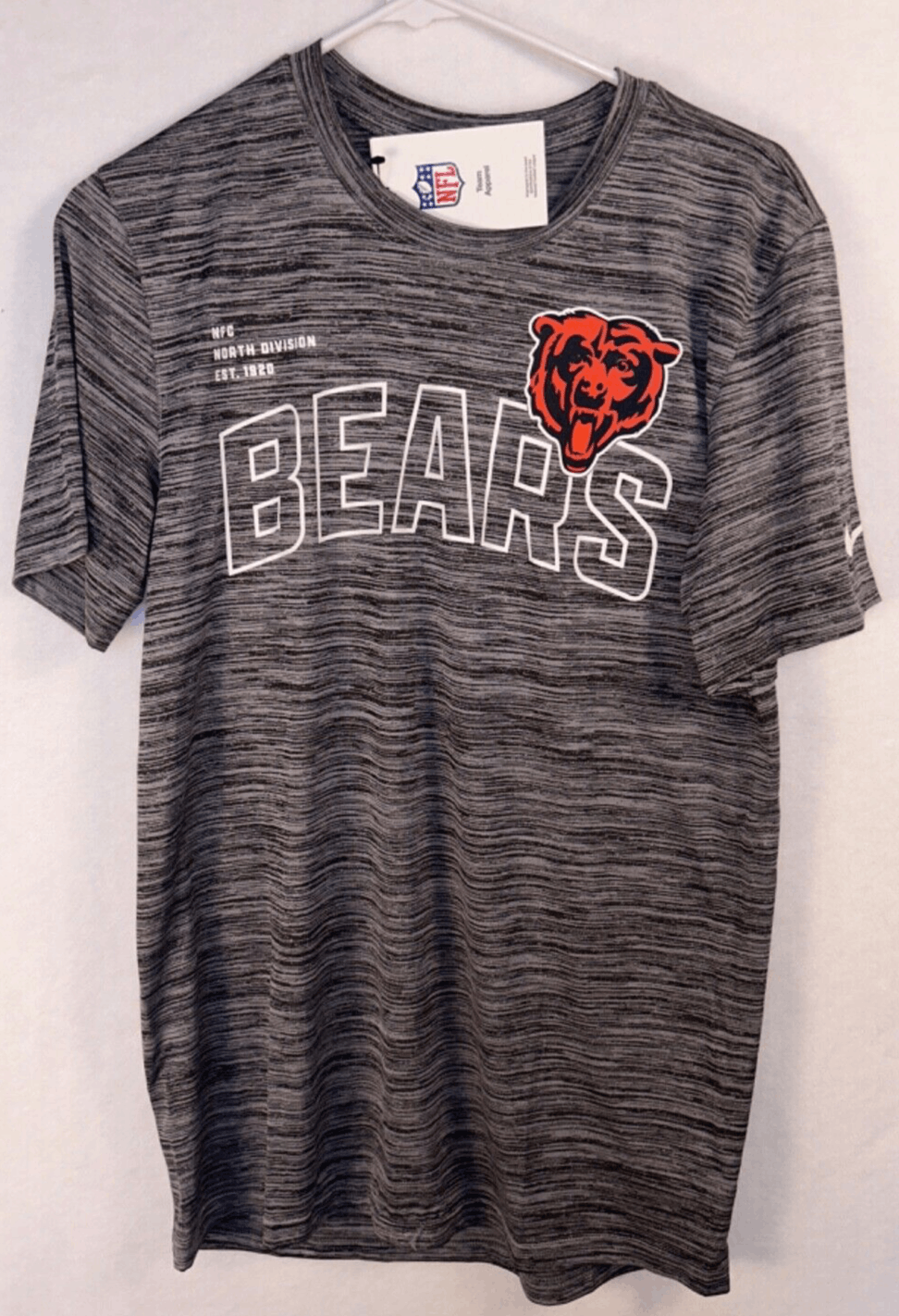 NWT Nike Dri-Fit NFL Apparel Chicago Bears Football T-Shirt, Small