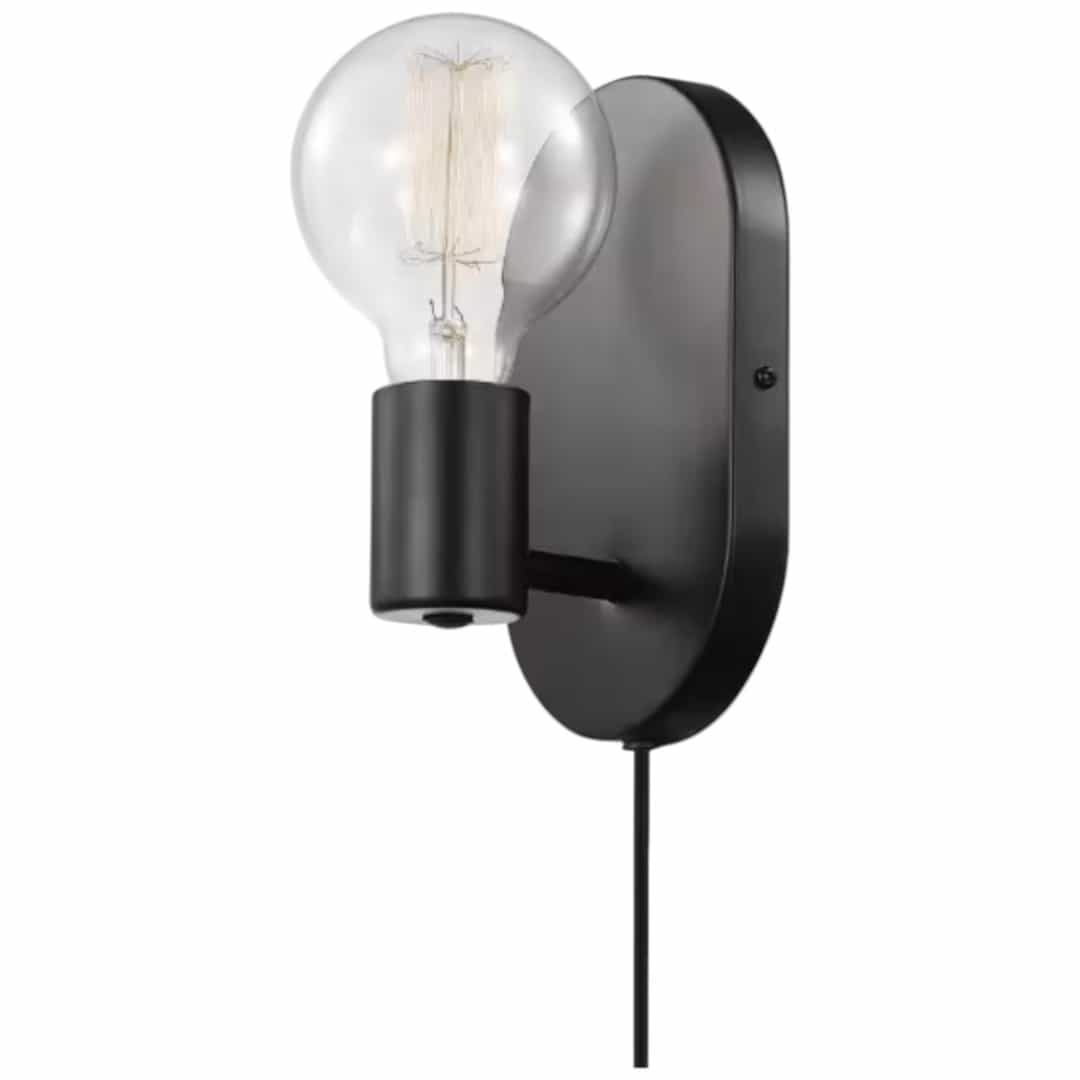 Novogratz x Globe Electric 51488 Linus 4.25 in. 1-Light Matte Black Wall Sconce Light with Plug-In/Hardwire Design with Oval Backplate for Indoor Use