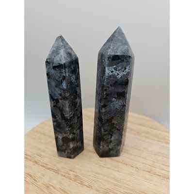 1-pair-larvikite-tower-42lb-3-5in-tall