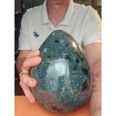 15-2lb-natural-kambaba-jasper-quartz-crystal-with-jade-ring-stand