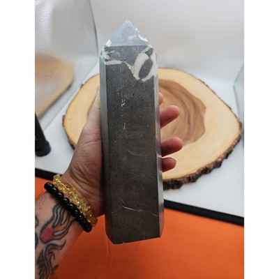 3-14lb-1000-eye-jasper-quartz-tower-9in-tall-has-chip-on-top
