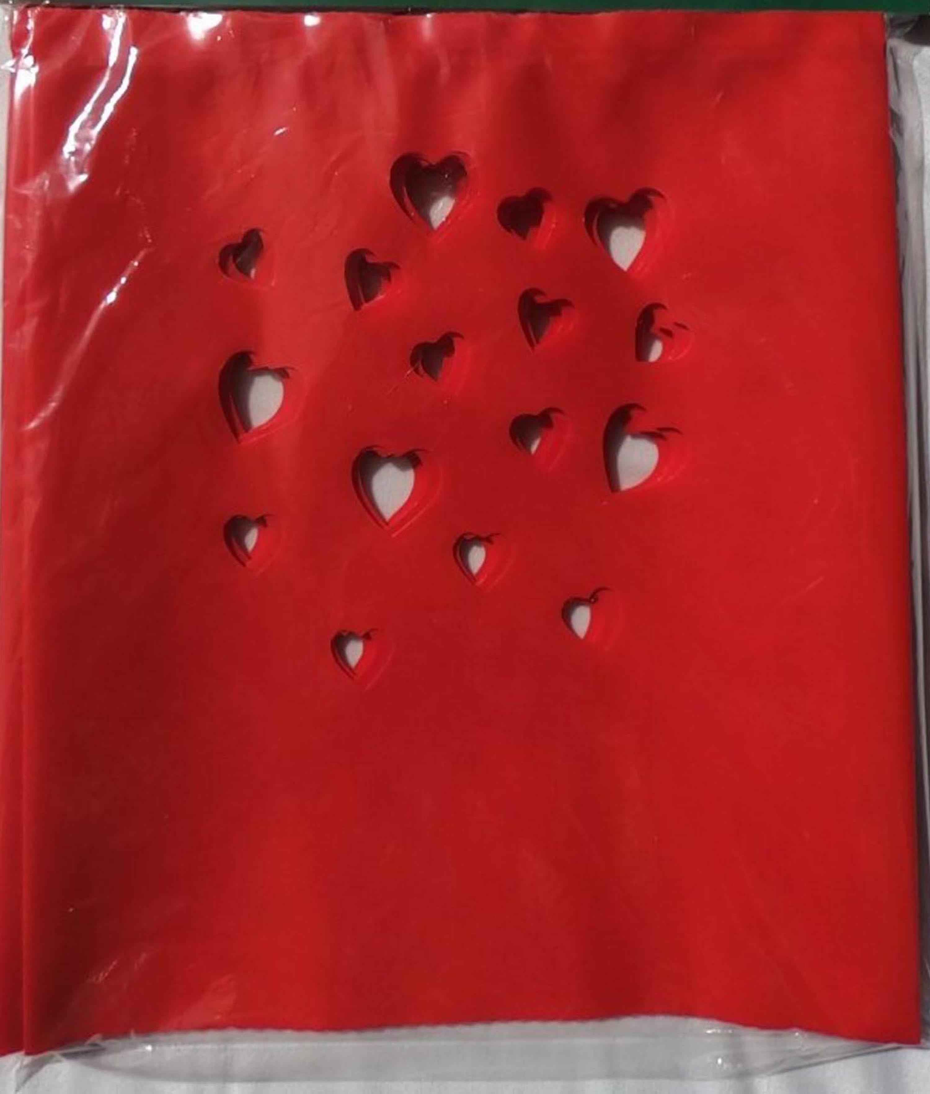 Red Heart luminary set