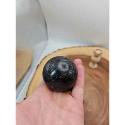 arfvedsonite-garnet-sphere-276g-with-stand