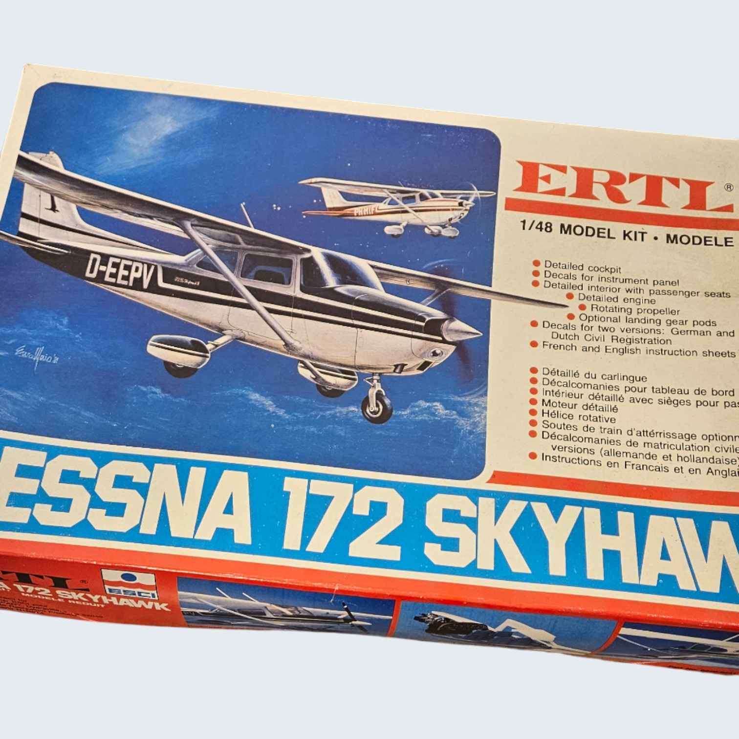 Model Airplane by ERTL ESCI Cessna 172 Sky Hawk 1/48 Scale. — ITEM #4059