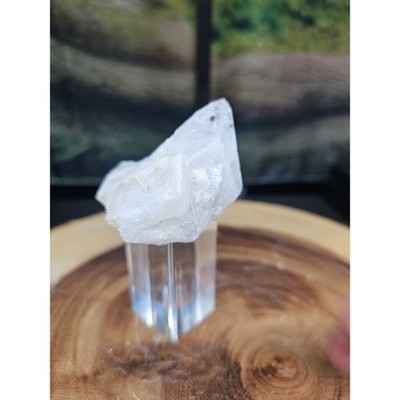 natural-quartz-crystal-pieces-from-fonda-ny-aka-herkimer-diamond-151grams