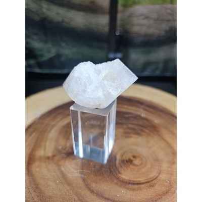 natural-quartz-crystal-pieces-from-fonda-ny-aka-herkimer-diamond-86grams