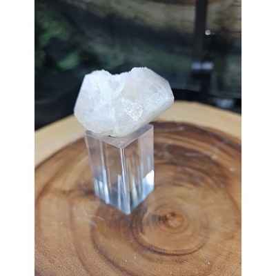 natural-quartz-crystal-pieces-from-fonda-ny-aka-herkimer-diamond-86grams